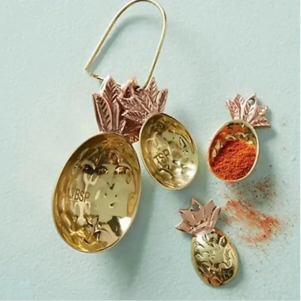 NWT Anthropologie Brass Pineapple Measuring Spoons